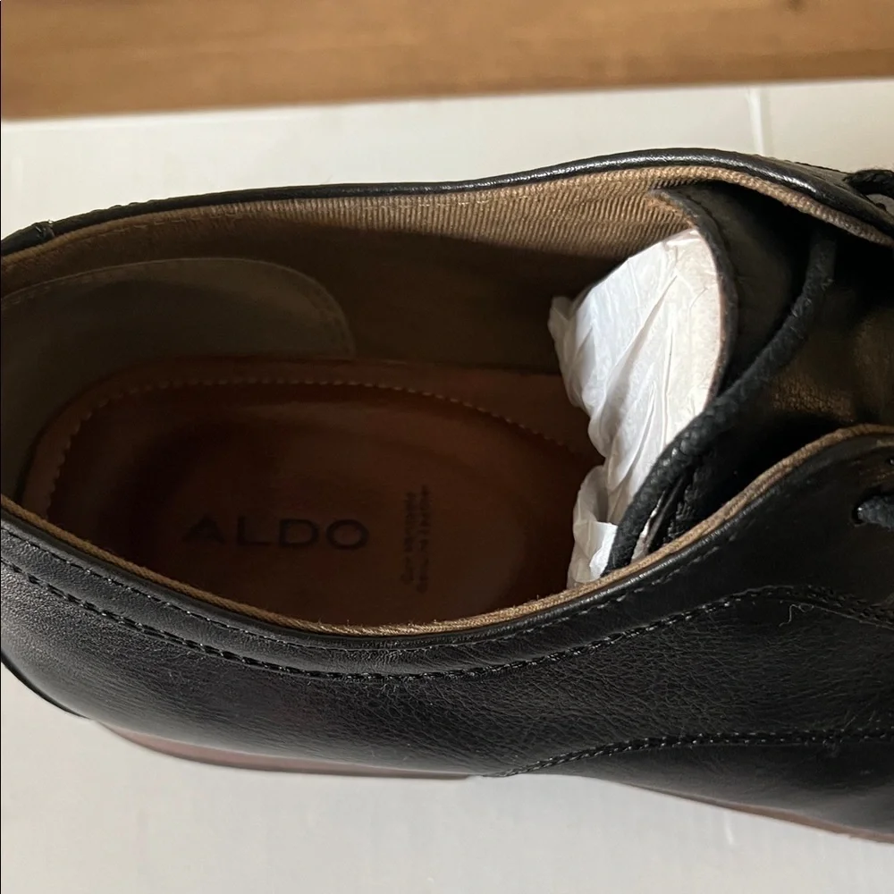 Aldo Men's Classic Black Leather Oxfords